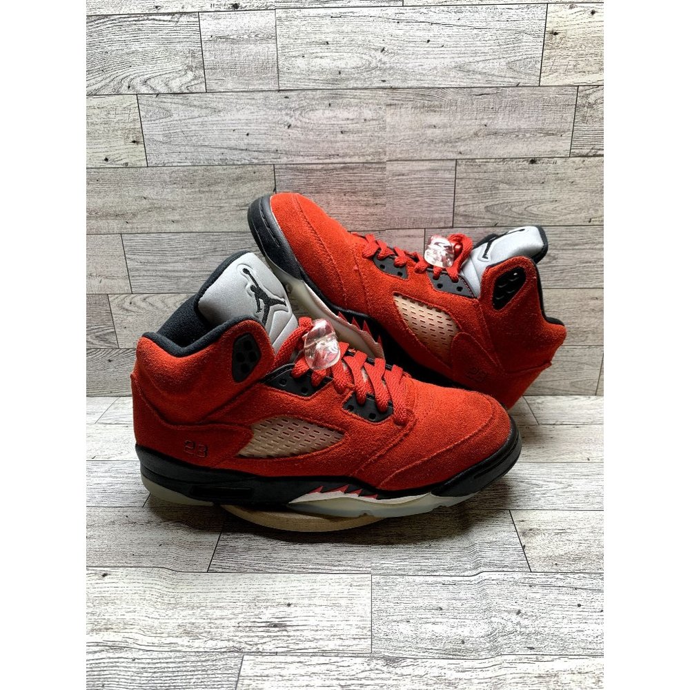 Air Jordan Retro 5 Raging Bull 2021 Size 6.5